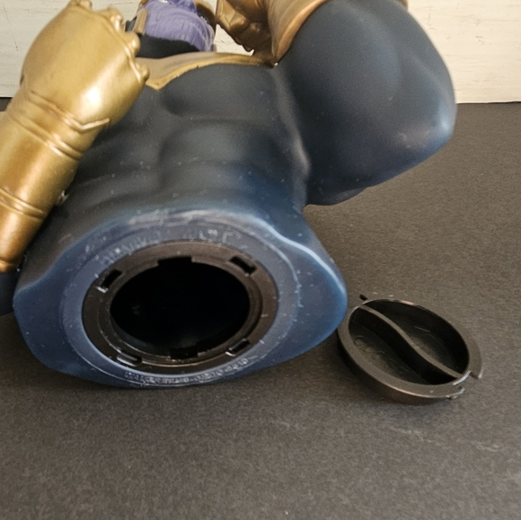 Disney's Marvel Thanos Coin Bank - Picture 11 of 12